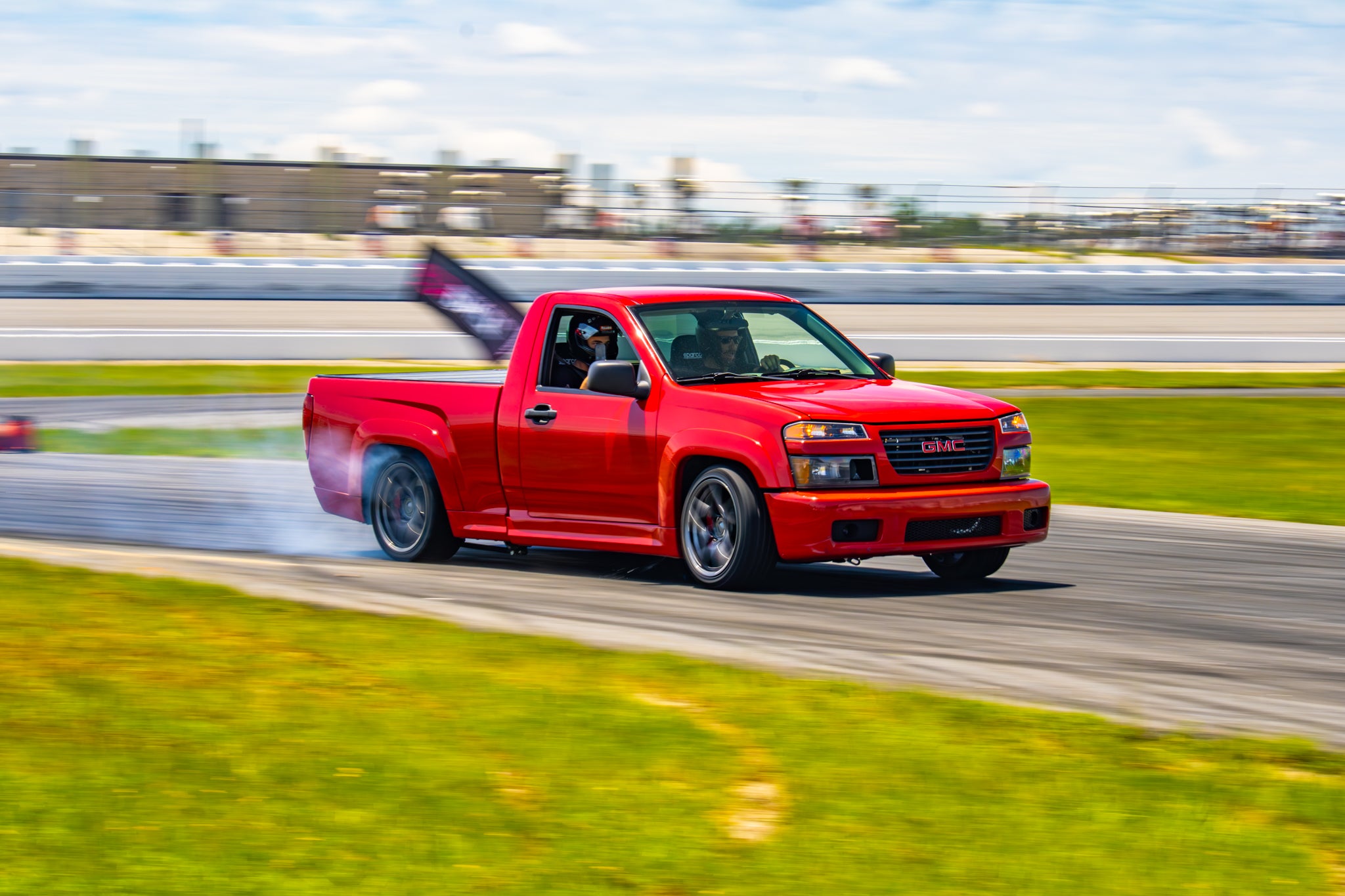 Drift chassis review feature